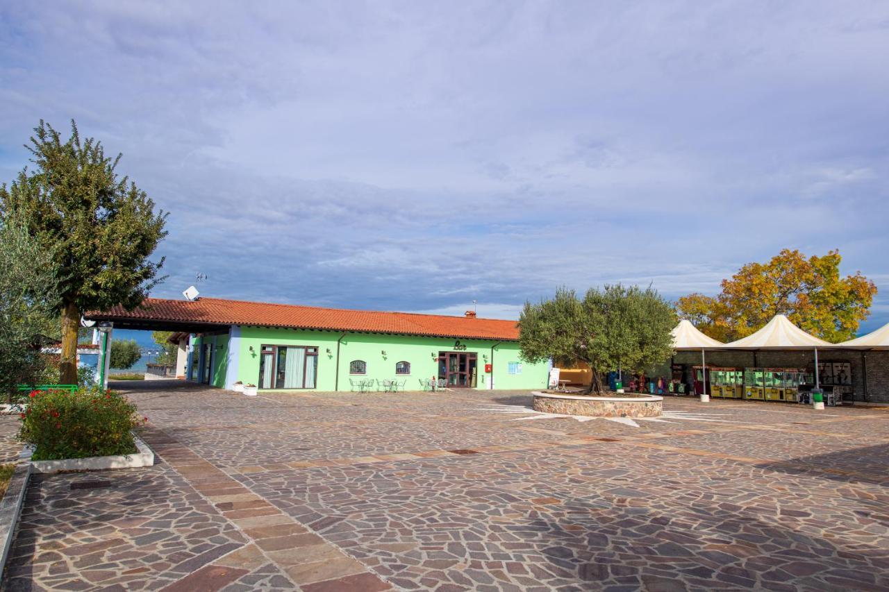 The Garda Village Sirmione Kültér fotó