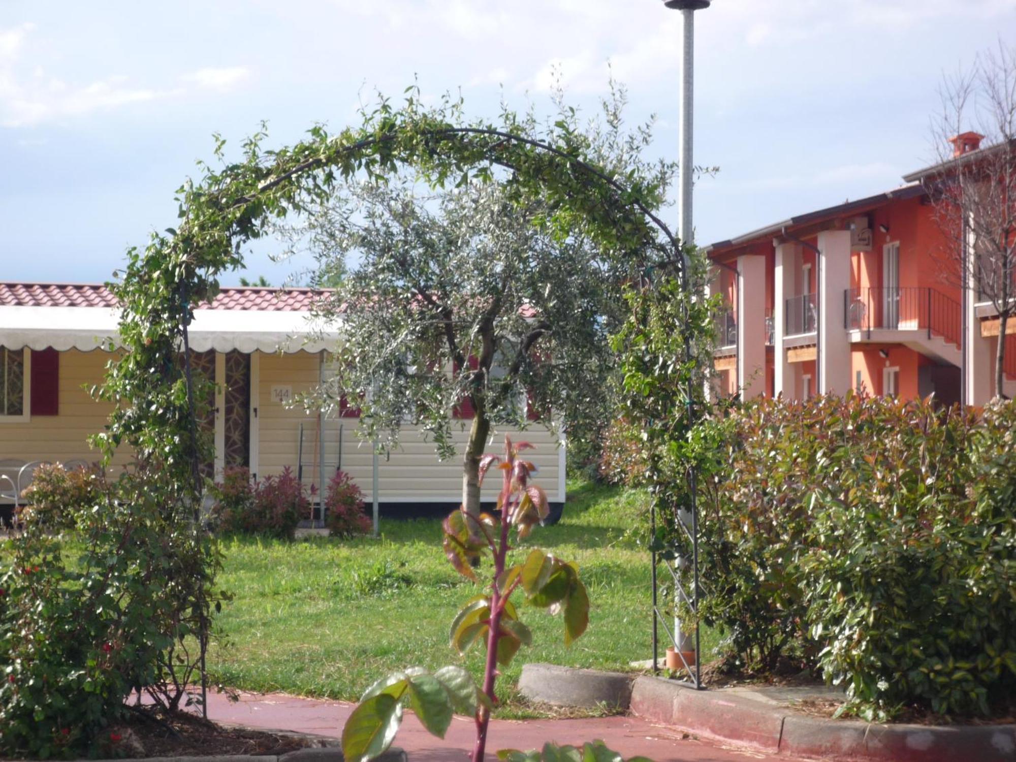 The Garda Village Sirmione Kültér fotó